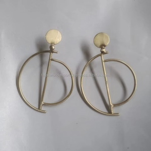 Pendientes de Acero Inoxidable con Envío Directo, Diseño de Marca de Lujo, Joyería de Acero Inoxidable, Pendientes de Aro Personalizados por FWE - Product Image 3