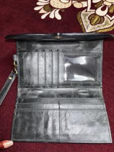 กระเป๋าสตางค์หนังแท้แบบพับสองตอน รุ่นขายดีประจำปี 2025 ชุดคลัทช์แฟชั่นสไตล์ตะวันตกสำหรับผู้หญิง วินเทจ ป้องกัน RFID ปิดด้วยซิป ใช้ได้ทุกฤดู - Product Image 6