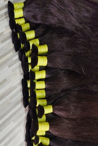 Trame de cheveux indiens Remy Double-Drawn et Single-Drawn Cheveux vierges soyeux et brillants d'un seul donneur - Product Image 2