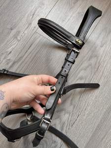 Bride de compétition Rambo Micklem-Noir-Petit cheval (taille Cob) Casque en cuir verni - Product Image 3