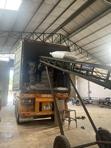 Precio de fábrica Vietnam Pinhead Black Pepper 500 550 5MM Bold Hot Spicy Bulk Peppercorn Especias individuales y hierbas para exportación/ANNA DO - Product Image 5