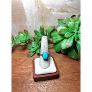 Anillo Ajustable Romántico Scott Skeets con Turquesa Kingman y Plata de Ley con Engaste de Bisel, Baño de Oro Rosa y Plata, Regalo - Product Image 1