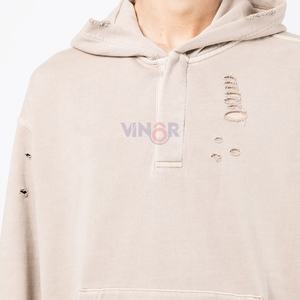 เสื้อฮู้ดดี้ผ้าฟลีซหนานุ่มพิเศษสำหรับผู้ชาย ลายปักแบบดิสเทรส พิมพ์ลายสกรีน ขนาดโอเวอร์ไซส์ ผ้าฝ้าย 100% รับสกรีนโลโก้ตามแบบ - Product Image 5