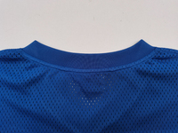 Vente en gros de maillots personnalisés pour hommes à manches courtes en coton/polyester, écologiques, anti-boulochage, avec blocs de couleur, passepoilés, brodés et à séchage rapide