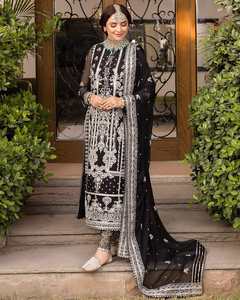 Designer de mariée Lehnga Choli pour la fête porter une broderie lourde Multi couleur mariage Lehenga Choli pour les femmes à la vente en gros 0149 - Product Image 6