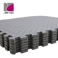 Vente chaude 60x60cm Écologique Haute Densité EVA Mousse Gym Carreaux D'entraînement 10mm D'épaisseur 40 Degrés Dureté Feuille Plancher De Protection