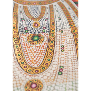 Tapisserie murale bohème en coton rouge-orange style Pichwai, motif portrait, pour extérieur, chambre, fêtes, Noël, Ramadan, ambiance cosy - Product Image 3