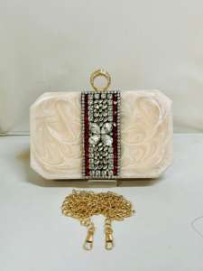 Bolsos de mano hechos a mano elegantes hechos a medida Estilo atemporal para cada ocasión. Ideal para regalos y festivales - Product Image 4