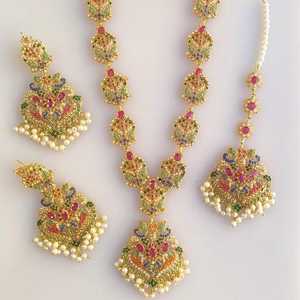 Vente en gros Parure de bijoux de mariage Collier de bijoux en or Parure de bijoux de mode Prix bas Matériau de meilleure qualité - Product Image 6