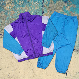 Conjunto Deportivo Cortavientos Estilo Vintage de Alta Calidad 2025, Bloques de Color con Paneles de Nailon, Estilo Retro de los 90, Conjuntos de Verano - Product Image 1