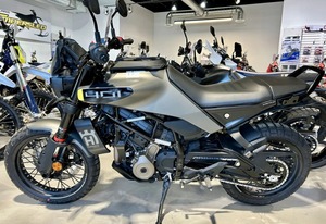 รถมอเตอร์ไซค์ Husqvarna Svartpilen 401 ขายดี - Product Image 2