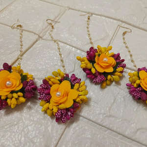 Maang Tikka floral amarillo | Joyería de flores de boda india para Haldi, Mehendi | Regalo de dama de honor y accesorio nupcial - Product Image 1