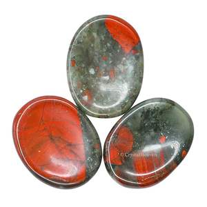 Pierre de sang africaine polie Caillou de pouce-Pierre de poche pour anxiété et méditation-Pierres de poche en cristal naturel - Product Image 4