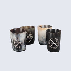 Vasos de Cuerno Vikingo Grabados Personalizados al por Mayor - Vasos de Chupito de Cuerno de Búfalo Natural con Runas Nórdicas - Accesorios para Café - Product Image 2
