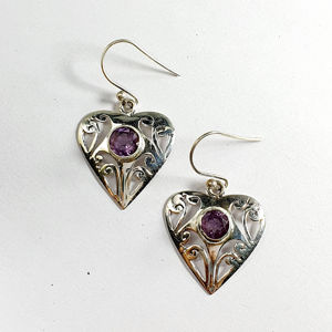 Pendientes de Cristal de Amatista de 4.0 Gramos, Accesorio de Moda Elegante y Lujoso - Product Image 1