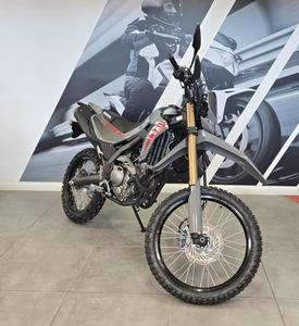 En stock : Motos d'aventure CRF300L 286cc 2025 en promotion et prêtes à l'exportation |   Ventes automobiles - Product Image 2