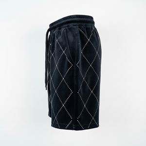 กางเกงขาสั้นผู้ชายผ้ากำมะหยี่แบบเป็นมิตรกับสิ่งแวดล้อม ตกแต่งด้วยคริสตัล ระบายอากาศได้ดี สไตล์สตรีทแวร์ ทรงบ็อกซี่ ใส่เล่นกีฬาหรือลำลอง ผลิตและขายส่ง - Product Image 3