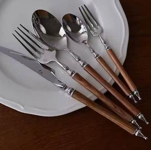 Couverts en bois d'acacia en acier inoxydable de luxe poli de haute qualité avec personnalisation de restaurant de mariage disponible - Product Image 3