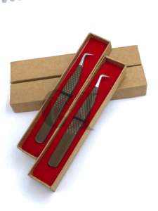 Venta al por mayor nuevo producto Mocha Color Powder Coating 90 grados Diamond Grip Punta de plata Pinzas de extensión de pestañas Instrumentos de belleza - Product Image 5
