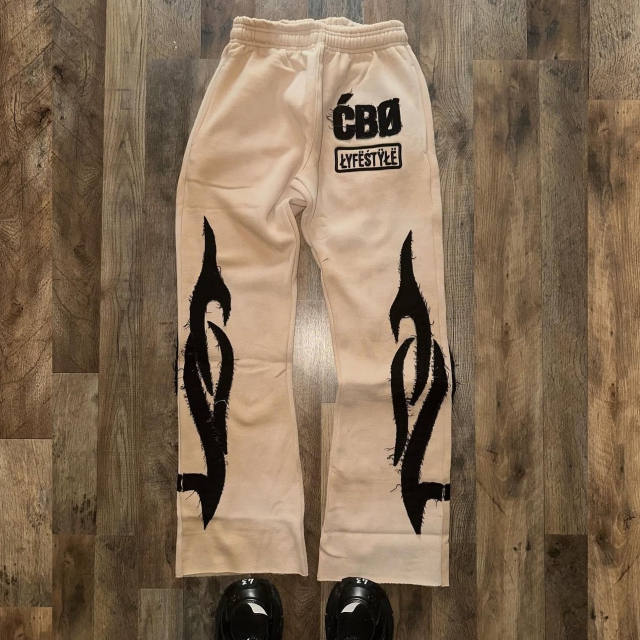 Flare noir + Pantalon de survêtement Champagne