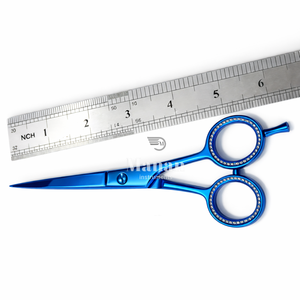 Ciseaux de coiffure professionnels bleu métallisé de luxe pour stylistes et barbiers - Product Image 6