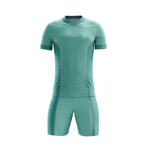 Ensemble maillot et short de football pour hommes de haute qualité Kit de football à sublimation personnalisé Vêtements de travail légers et durables pour l'entraînement - Product Image 1