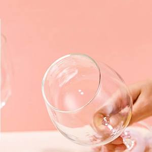 Copas de vino con lazo creativo, juego de copas de vino de 2 piezas, regalo único para amantes del vino, regalo de inauguración de la casa - Product Image 4