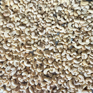 Prix raisonnable, livraison gratuite, noix de cajou toutes tailles, Kaju Badam SANTIGO, noix de cajou brutes, exportées au Moyen-Orient - Product Image 1