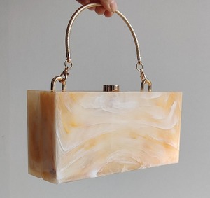 Sac à main de soirée unique en résine aspect marbre écologique poli avec poignée métallique détachable - Sac à main pour invité de mariage - Product Image 5
