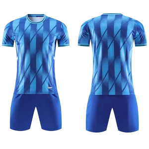 Uniforme de fútbol de equipo deportivo de diseño de logotipo personalizado de estilo clásico Color y patrón personalizado Precio al por mayor unisex de alta calidad - Product Image 3
