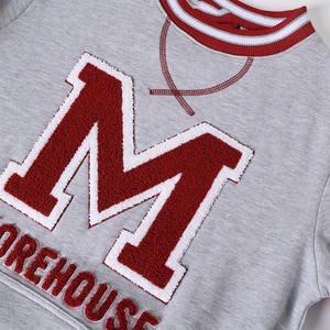 Sweat-shirt en chenille Morehouse Heather Grey Pocket Crewneck 1908, poche en chenille, premium, de la marque Vendor - Product Image 3
