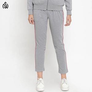 Survêtement d'hiver dernier modèle pour femme 100% coton à séchage rapide 2 couleurs en vente - Product Image 5