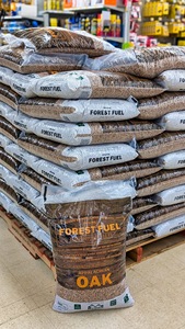 Pellets de Madera de Pino y Abeto Clase A1 de 6 mm, Certificados DIN Plus y ENplus A1A2 BSL, en Bolsas de 15 kg, Precio al por Mayor - Product Image 6