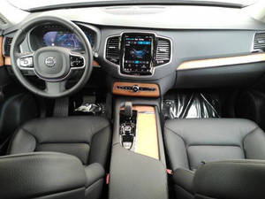 Vo_lvo XC90 B6 Plus Bright Theme 7P d'occasion en excellent état, modèle 2024 - Product Image 2