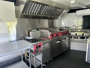 Remorque de vente ambulante entièrement équipée, cuisine mobile fermée 8,5x16 m - Product Image 3