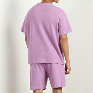 Conjunto de ropa informal de verano para hombre, dos piezas, pantalones cortos y camiseta de algodón y poliéster transpirable, conjunto doble para hombre. - Product Image 2