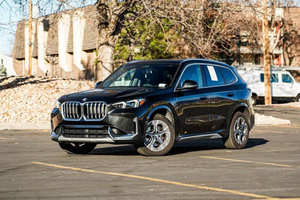 สภาพดีเยี่ยม รถมือสอง BMW X1 ปี 2025 - Product Image 3