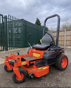 เครื่องตัดหญ้าแบบ Zero Turn รุ่น Kubota Z781i ตัดหญ้าได้อย่างแม่นยำ - Product Image 1