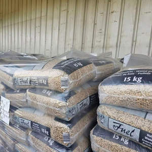 Fournisseur de granulés de bois de qualité supérieure à prix avantageux, granulés de bois de pin, de hêtre et de sapin, sacs de 15 kg disponibles au prix de gros - Product Image 3