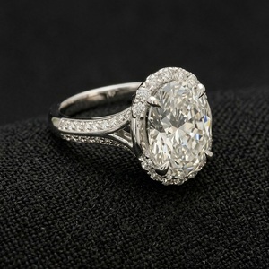 Anillo de Diamantes de Platino Clásico y Elegante, Anillo de Boda Sencillo, Joyería de Compromiso, Brillo Intenso, Regalo de Lujo para el Amor y Momentos Especiales - Product Image 5