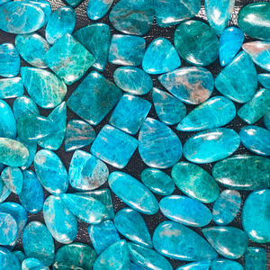 Cabochon à facettes Apatit naturel pour bijoux Tranches de rose de pierres précieuses fantaisie de haute qualité pour la fabrication de bracelets - Product Image 1