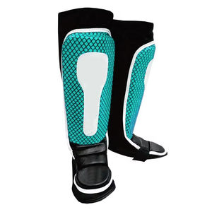 Protège-tibias en cuir pour Muay Thai, Boxe, MMA, Kickboxing, avec logo personnalisé, fermeture auto-agrippante légère, protection de base NAMZA - Product Image 5