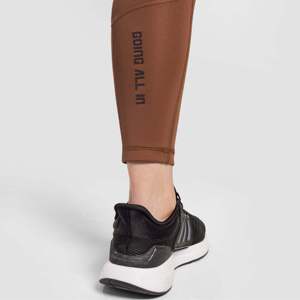 Leggings Capri Confortables (Marron) XS XXS en Nylon/Spandex Respirant avec Bande Latérale, Conçus pour l'Entraînement des Femmes, Pakistan - Product Image 5