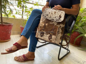 Mochila de cuero de vaca real Mochila de cuero con pelo marrón Mochila multiusos - Product Image 2