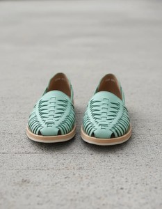 Mocassins en cuir tissé pour femmes, chaussures plates à enfiler, respirantes, antidérapantes, décontractées, pour un usage quotidien - Product Image 5