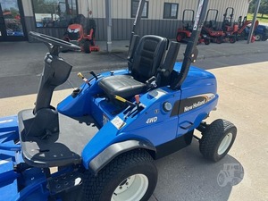 Tracteur de jardin bleu 4 roues motrices avec moteur, facile à utiliser - Product Image 3