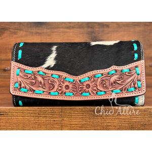 Portefeuille à trois volets en cuir usiné à la main de conception de luxe personnalisée pour les femmes porte-cartes en cuir véritable bloquant la RFID longs portefeuilles - Product Image 1