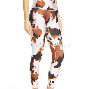 Ropa de gimnasia Cintura elástica Ejercicio físico Mujeres Leggings 2024 Oem Mejor material Hecho Mujeres Leggings en venta - Product Image 4