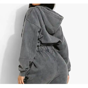 Chándal de mujer de estilo OEM último de alta calidad 2025 trajes de jogging conjunto de chándal de entrenamiento para mujer - Product Image 4