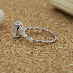 Radiant Chic Lab Grown Diamond Ring 18K Gold Oval Cut 2,50 CARAT VVS2 IGI Certified Fine Jewelry Compromiso Regalo DE BODA Mujeres - Product Image 4